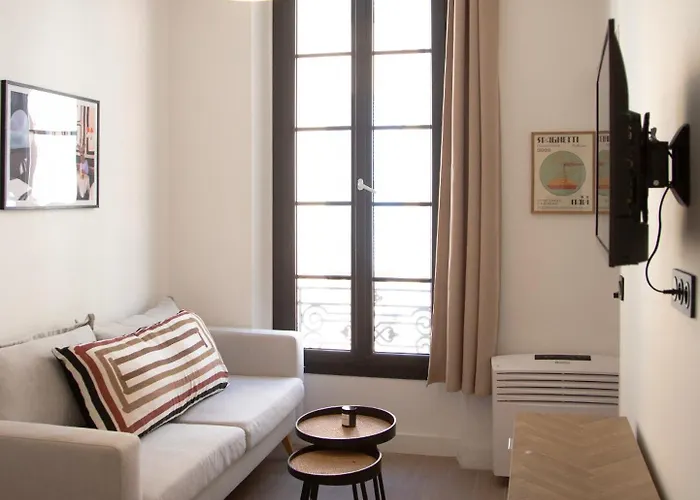 2p Au Coeur Du Vieil Antibes